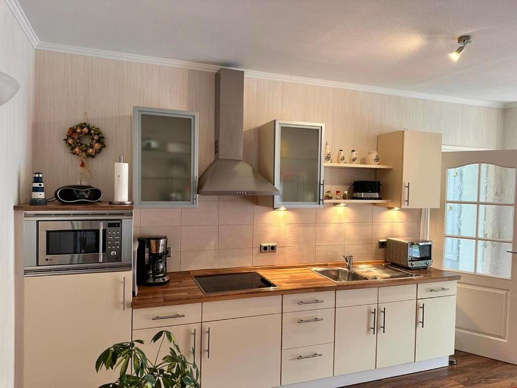 Ferienwohnung Seerose Sassnitz Exterior foto